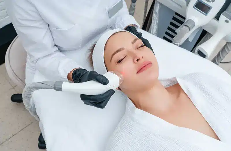 Active BRIGHTENING / Radiance Facial